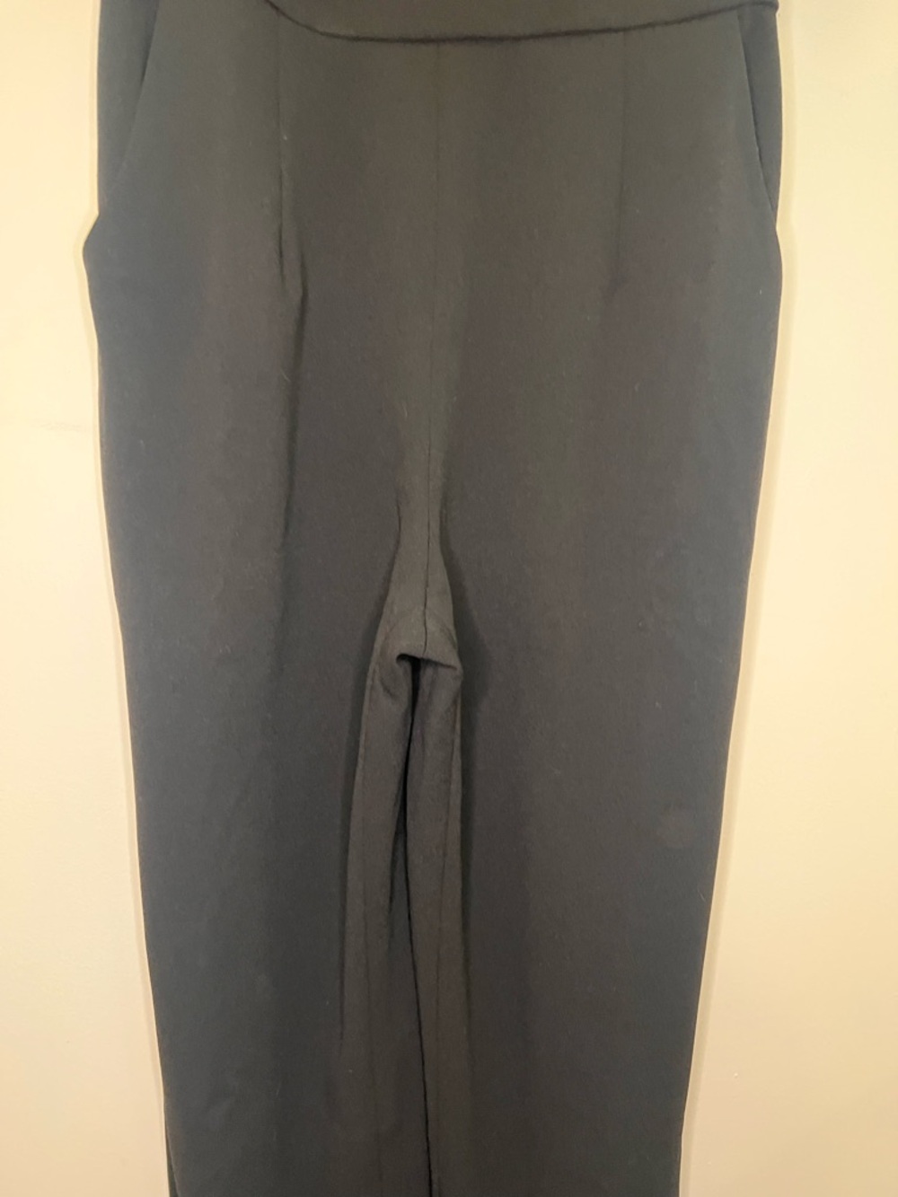Maggy London Black Jumpsuit Tie Neck Puff Sleeve Wide Leg US 2 - Picture 4 of 13